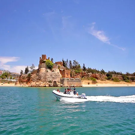 Villa In Albufeira Near Beaches And Nightlife Vila